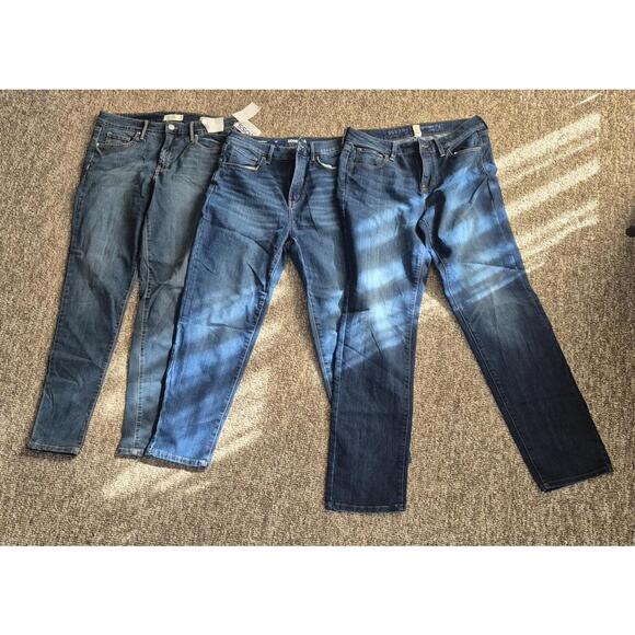 Old Navy Denim - Old Navy Boyfriend Jeans Size 10/30 - Set of 3
